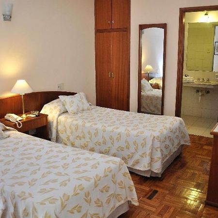 Hotel Los Cedros Салто Екстериор снимка