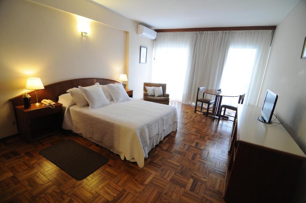 Hotel Los Cedros Салто Стая снимка